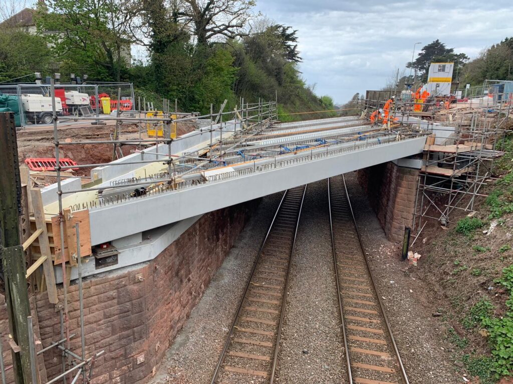 Paington Railbridge -SERVICES - HEAVY CIVS -